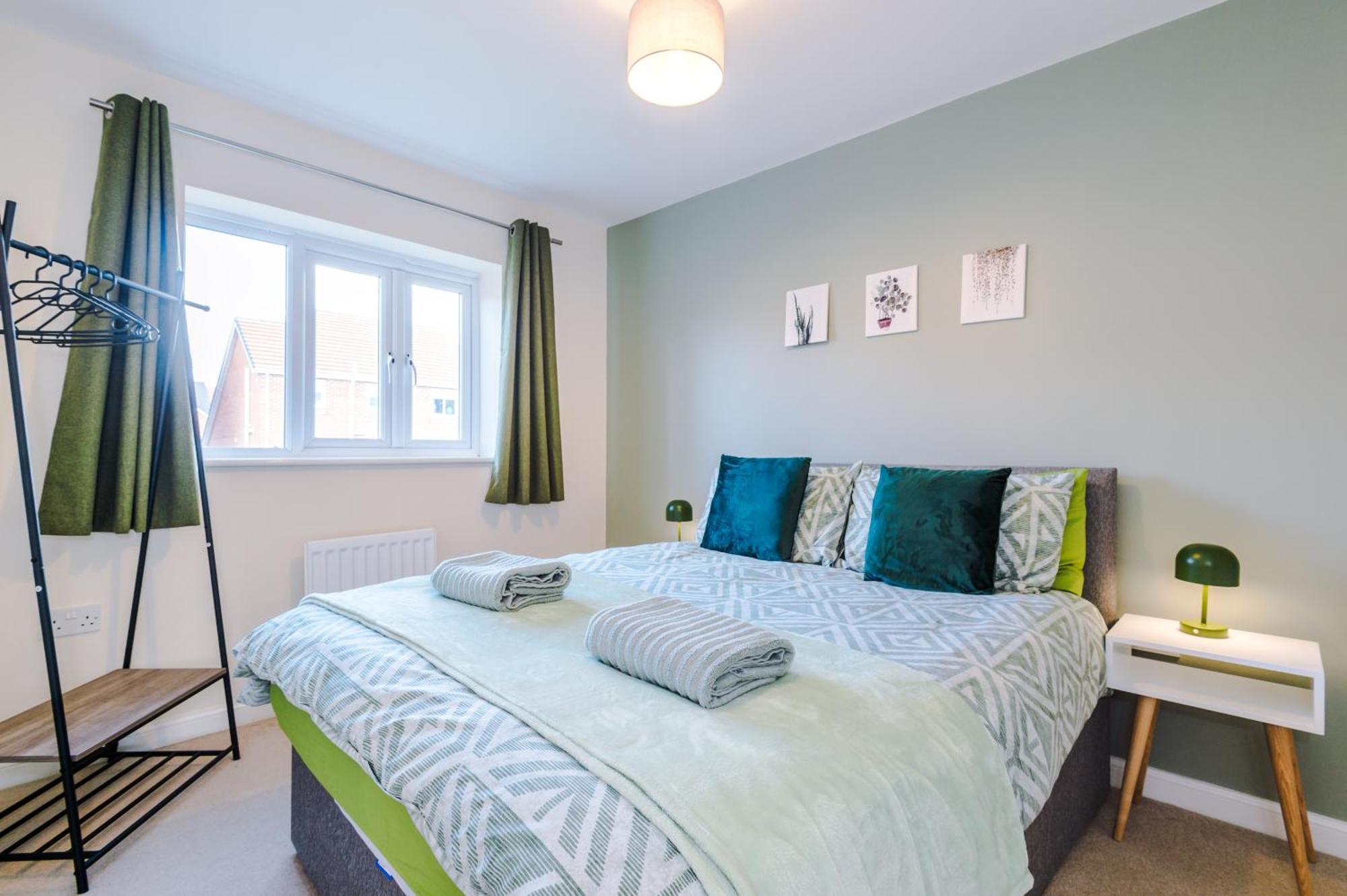 Villa Modern Semi Detached In A Quiet Location, Driveway Parking Ewloe Exterior foto